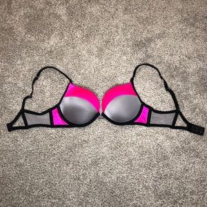 Victoria’s Secret Very Sexy Push-Up